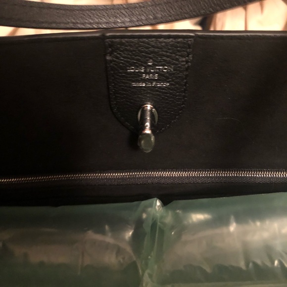 🖤✨Gorgeous Louis Vuitton Lockme Tote & Wallet✨🖤 - Picture 5 of 13